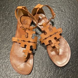 Tory Burch logo flat sandals